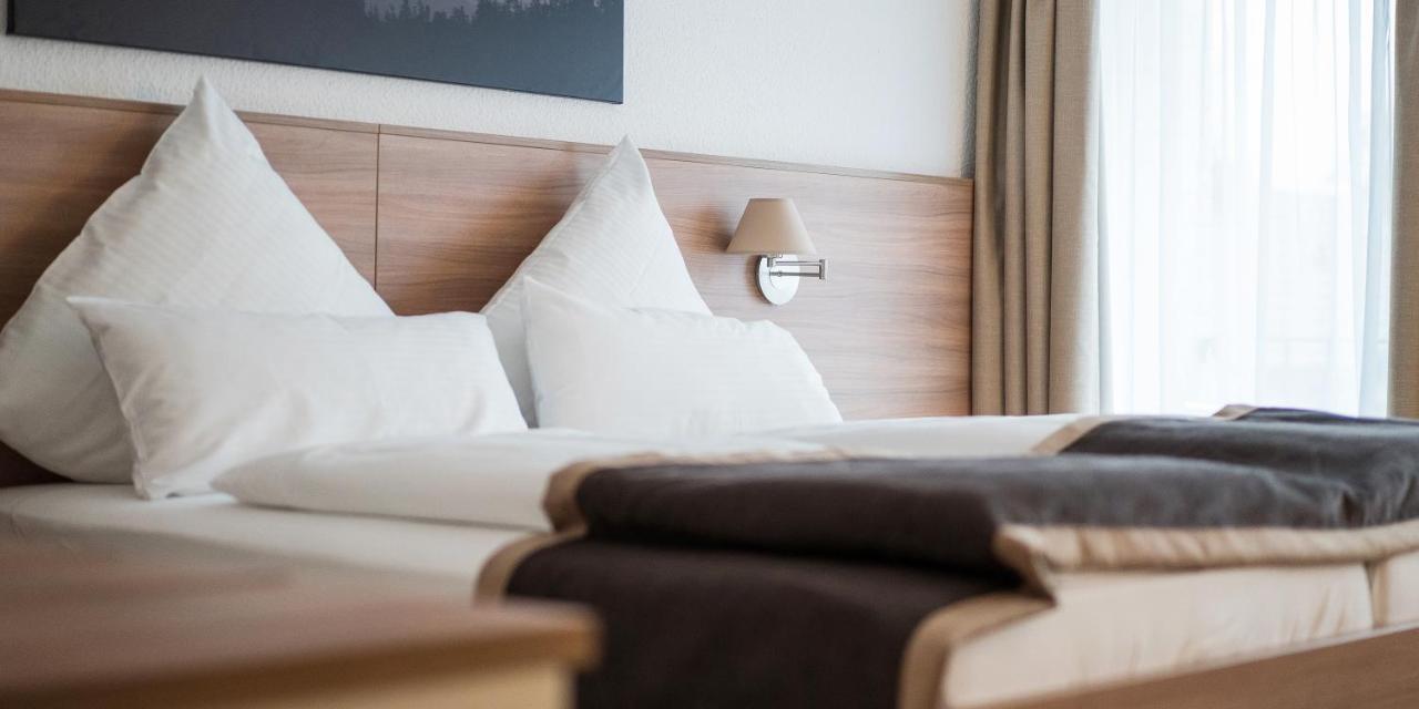 Hotel Hangelar Sankt Augustin Buitenkant foto
